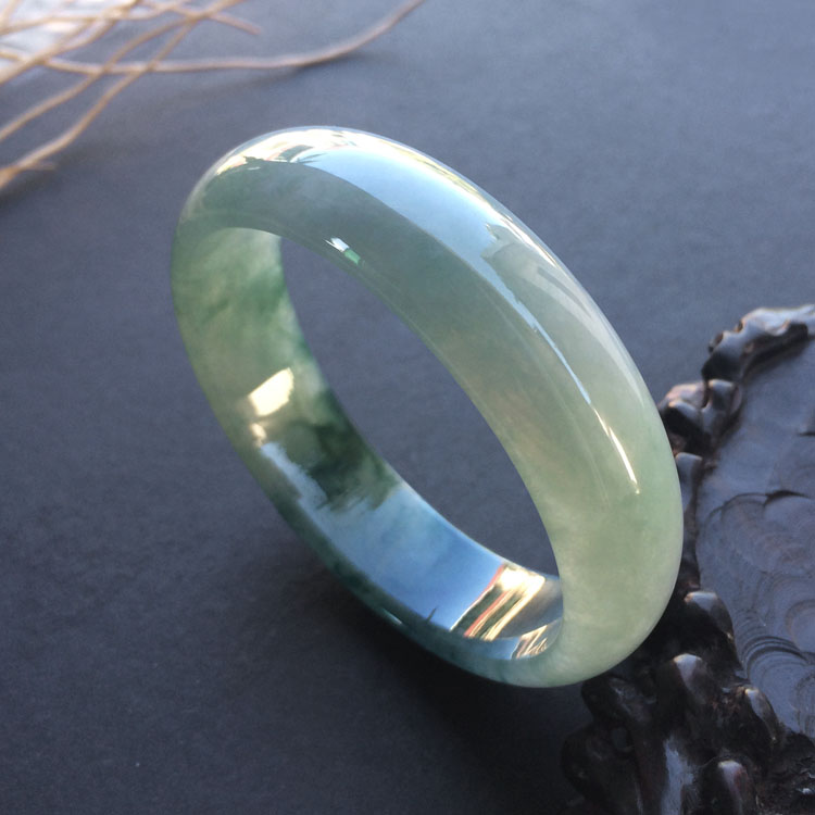 糯冰种飘花手镯（57.6mm）