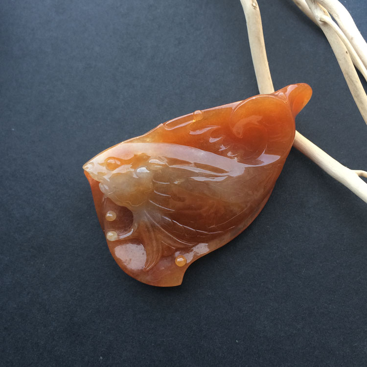 糯冰种红黄翡年年有余挂件