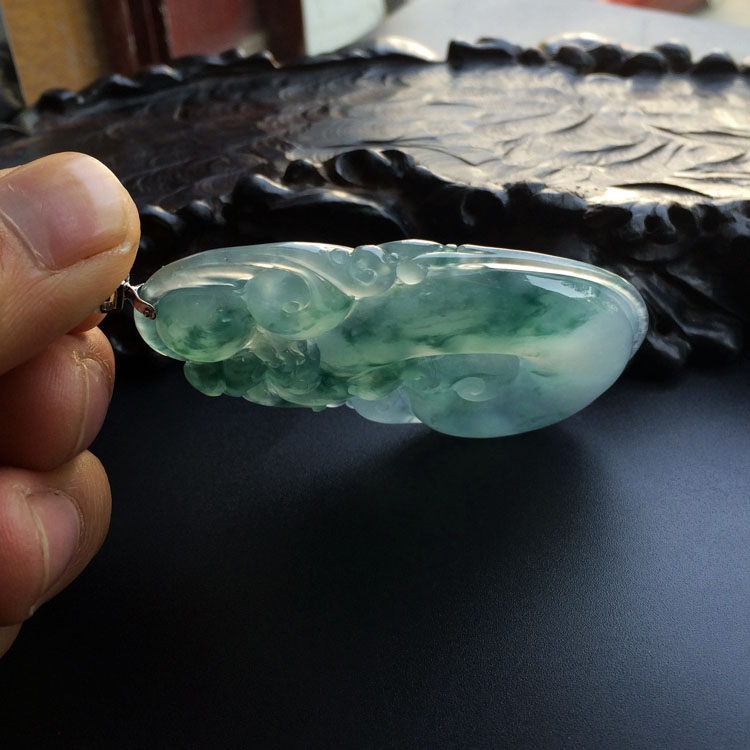 https://jdimg.jaadee.net//images/201503/goods_img/48276_P_1425458042576.jpg