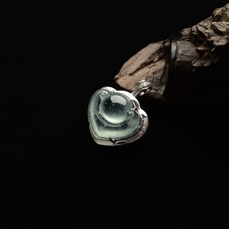 https://jdimg.jaadee.net//images/201503/goods_img/48297_P_1425528119925.jpg