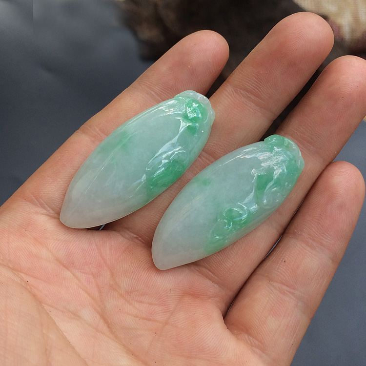 糯冰种飘翠福瓜挂件（一对）