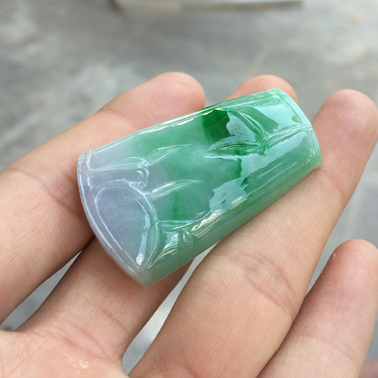 https://jdimg.jaadee.net//images/201503/goods_img/48352_P_1425721463515.jpg