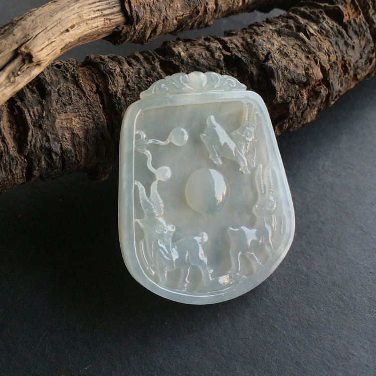 糯冰种晴水三阳开泰挂件