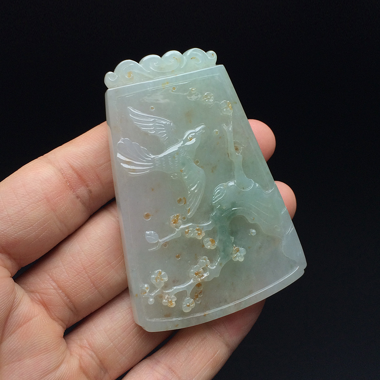 糯冰种晴水飘红花喜上眉梢挂件