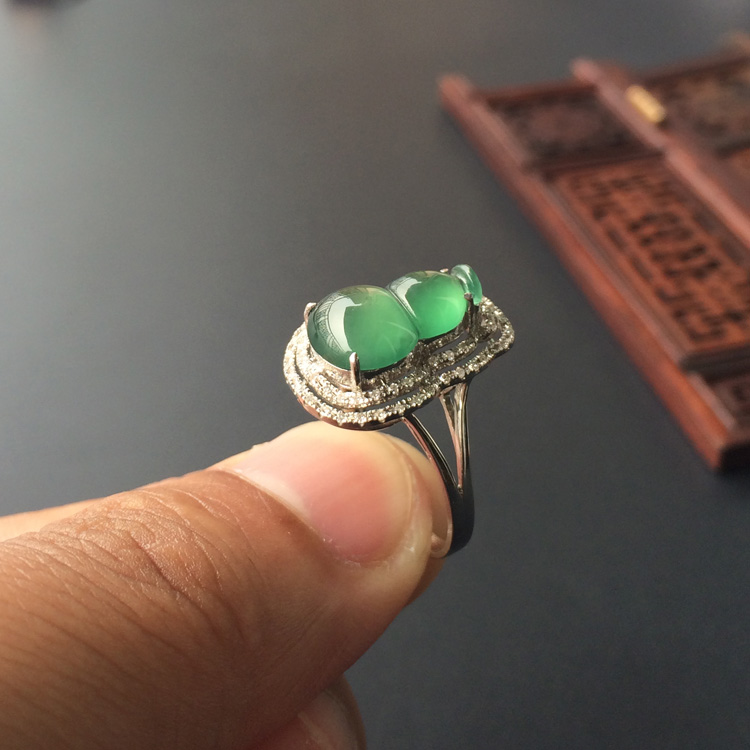 https://jdimg.jaadee.net//images/201503/goods_img/48757_P_1427166815744.jpg