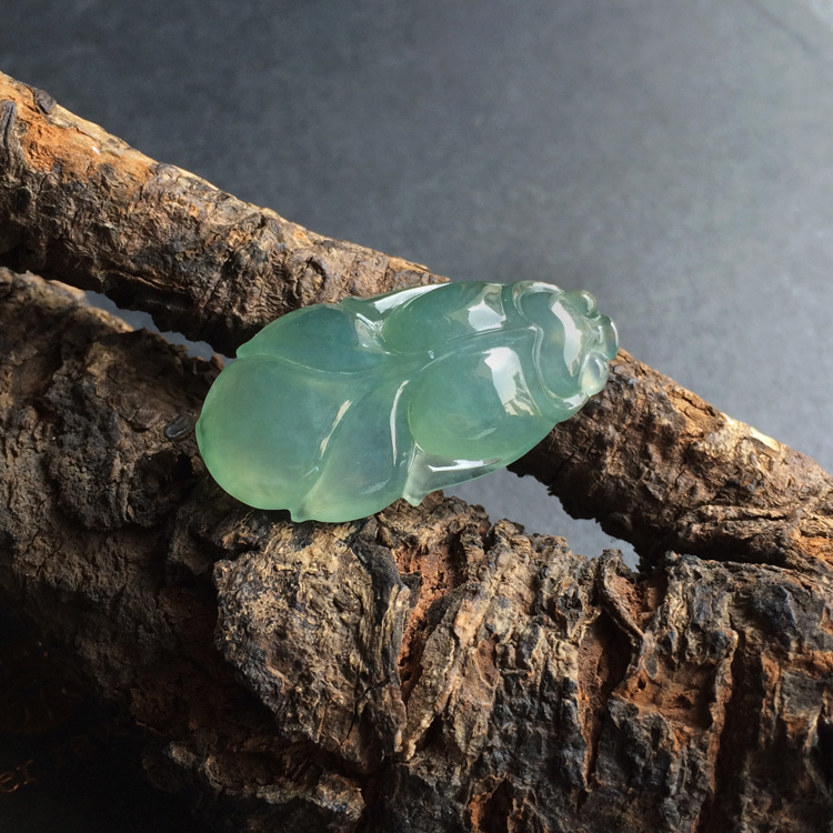 https://jdimg.jaadee.net//images/201503/goods_img/48822_P_1427255897679.jpg