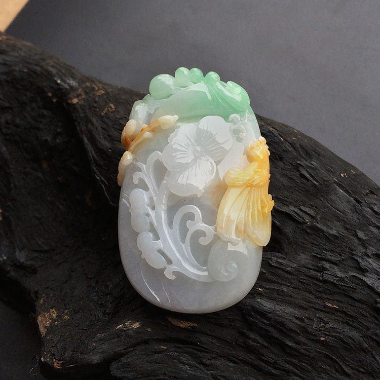 糯冰种黄加绿鸟语花香挂件