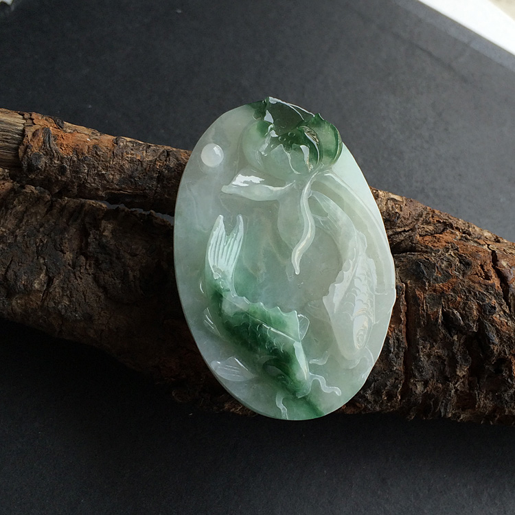 糯冰种飘花年年有余挂件