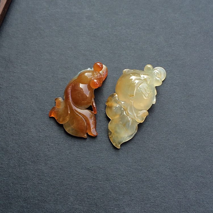 糯冰种褐黄翡/褐红翡金鱼挂件（单件走）