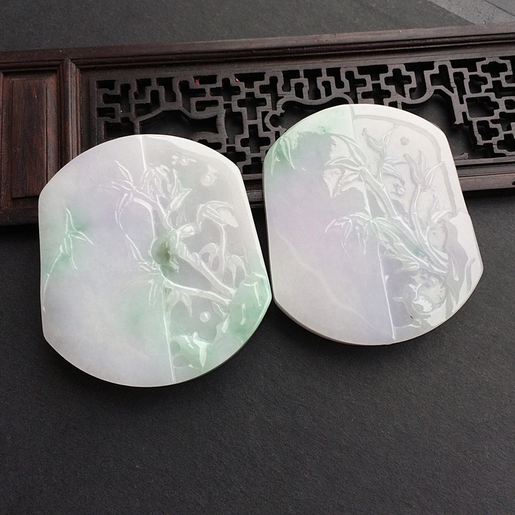糯冰种淡春带彩节节高挂件（一对走）