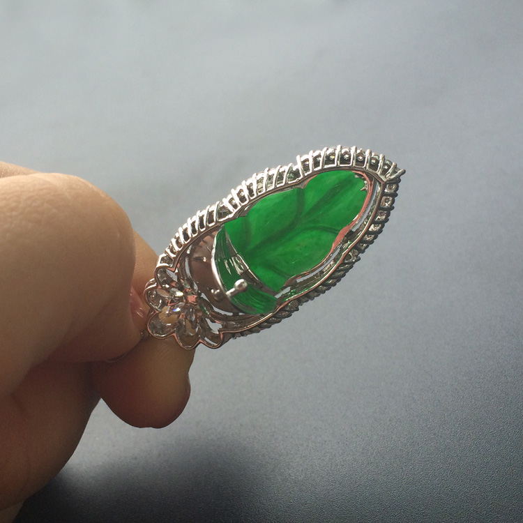 https://jdimg.jaadee.net//images/201504/goods_img/49553_P_1429671009973.jpg