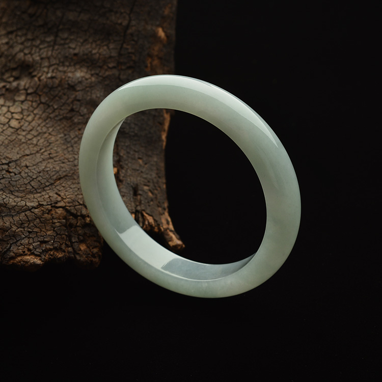 糯冰种晴水手镯(55.2mm)