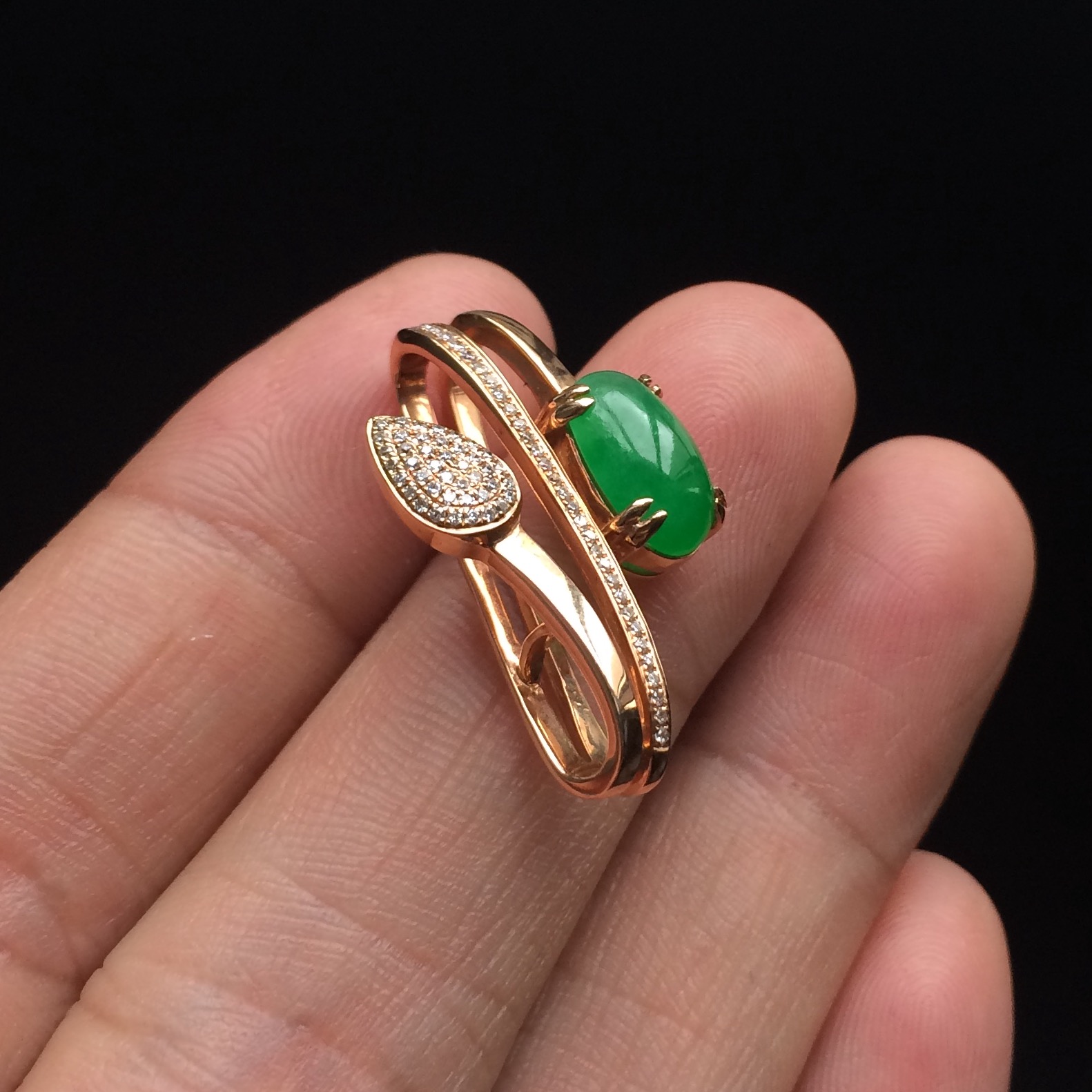 https://jdimg.jaadee.net//images/201504/goods_img/49788_P_1429862779904.jpg