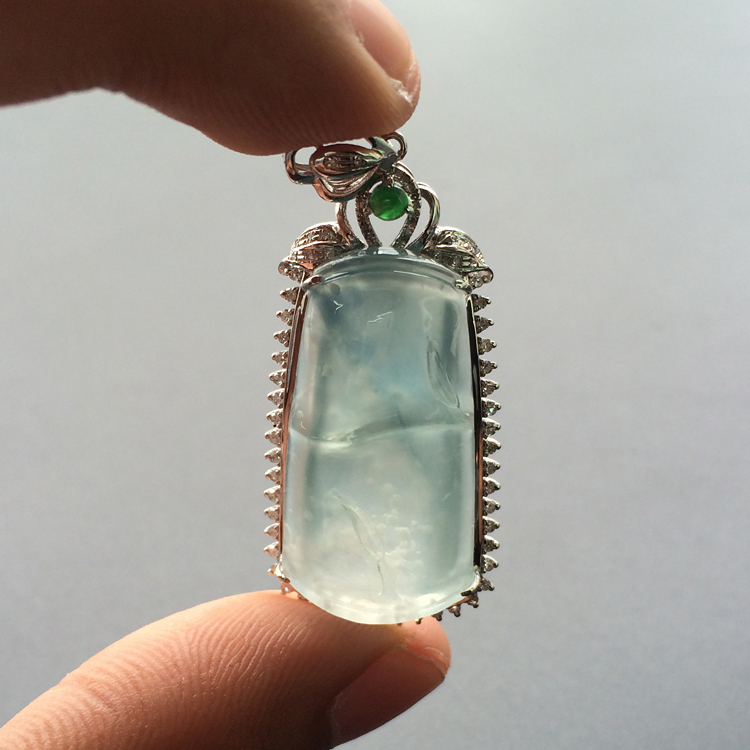 https://jdimg.jaadee.net//images/201504/goods_img/49903_P_1430105485692.jpg