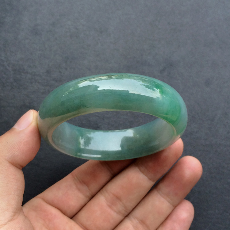 (超值推荐)糯冰种飘花手镯(55mm)