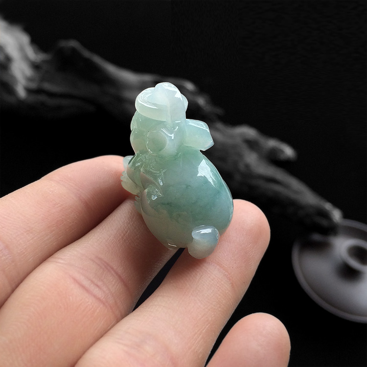 https://jdimg.jaadee.net//images/201504/goods_img/50074_P_1430290553058.jpg