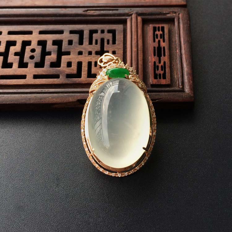 (超值推荐)冰种淡晴水镶玫瑰金钻石胸坠