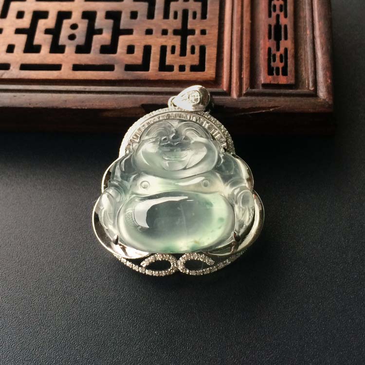 (超值推荐)冰种飘花镶白金钻石玉佛胸坠