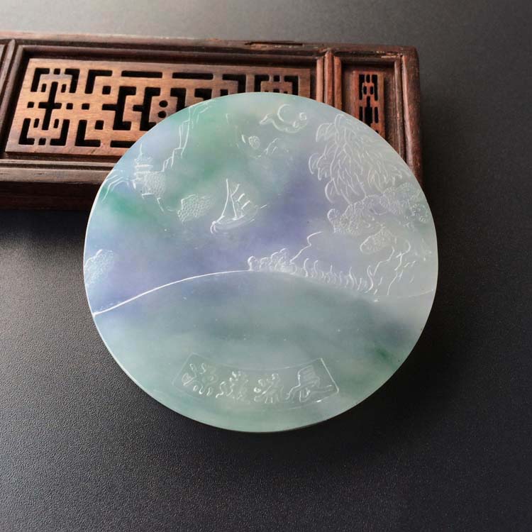 (超值推荐)糯冰种淡春带彩山水牌挂件