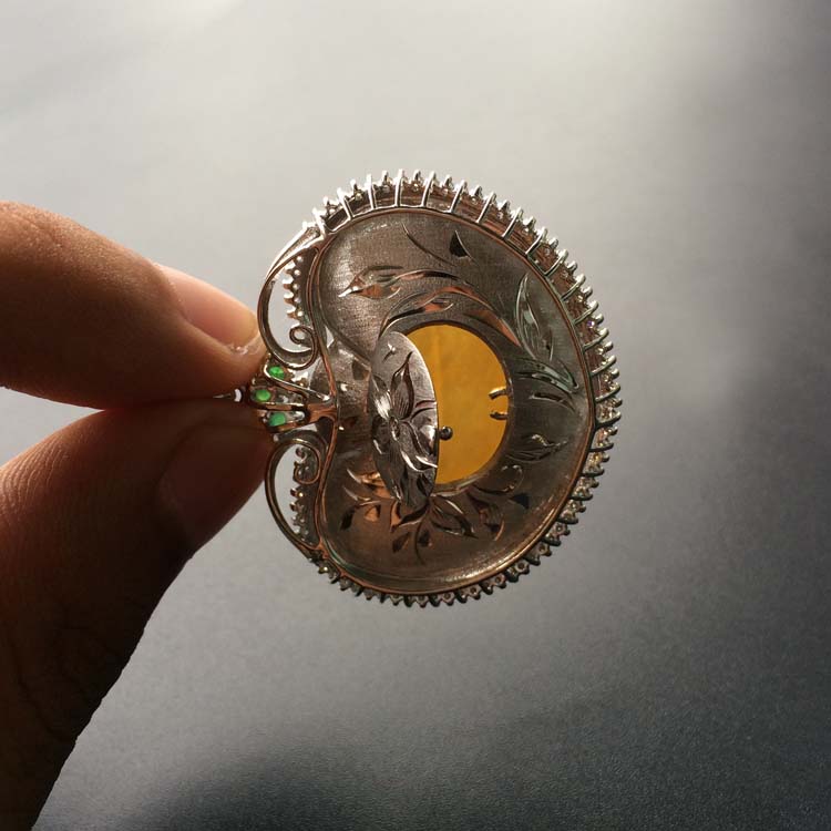 https://jdimg.jaadee.net//images/201506/goods_img/51726_P_1433212583142.jpg