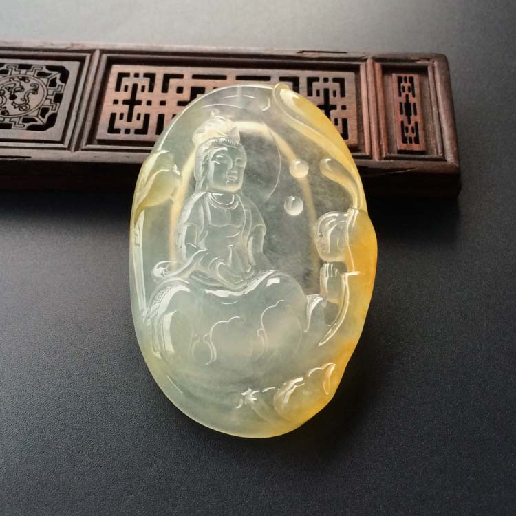 (超值推荐)冰种黄翡观音挂件