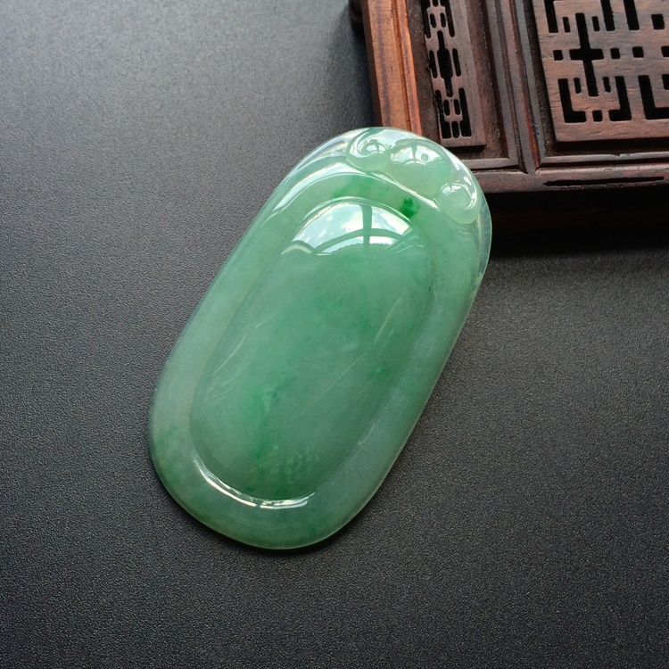 (超值推荐)糯冰种晴水略飘翠福在眼前挂件
