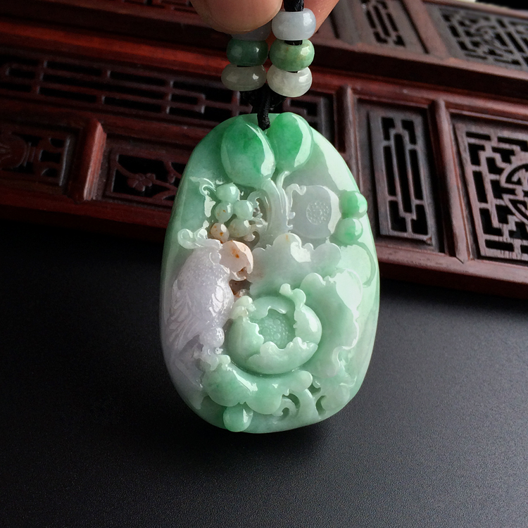 糯冰种淡春带彩鸟语花香挂件