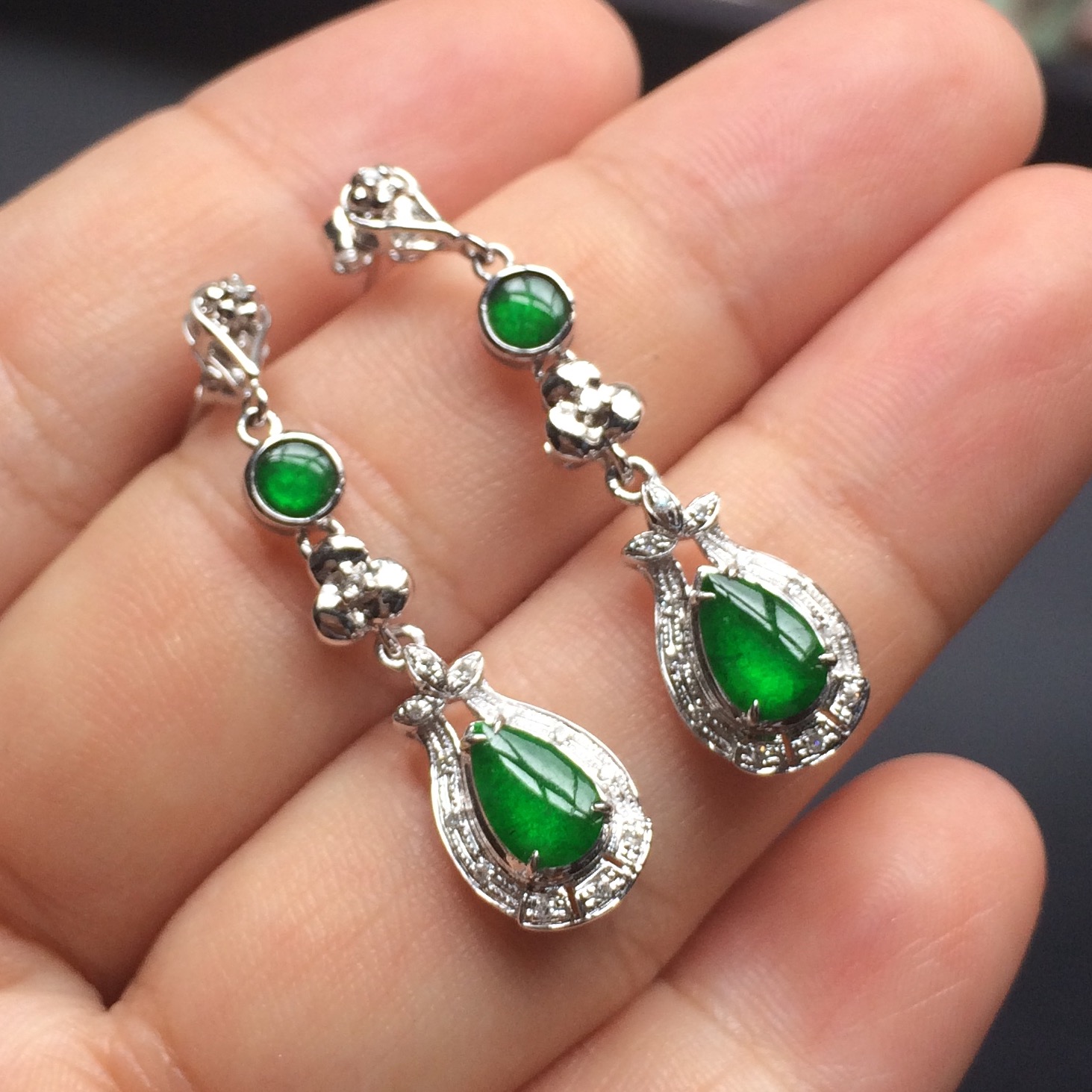 https://jdimg.jaadee.net//images/201506/goods_img/52744_P_1435283608559.jpg