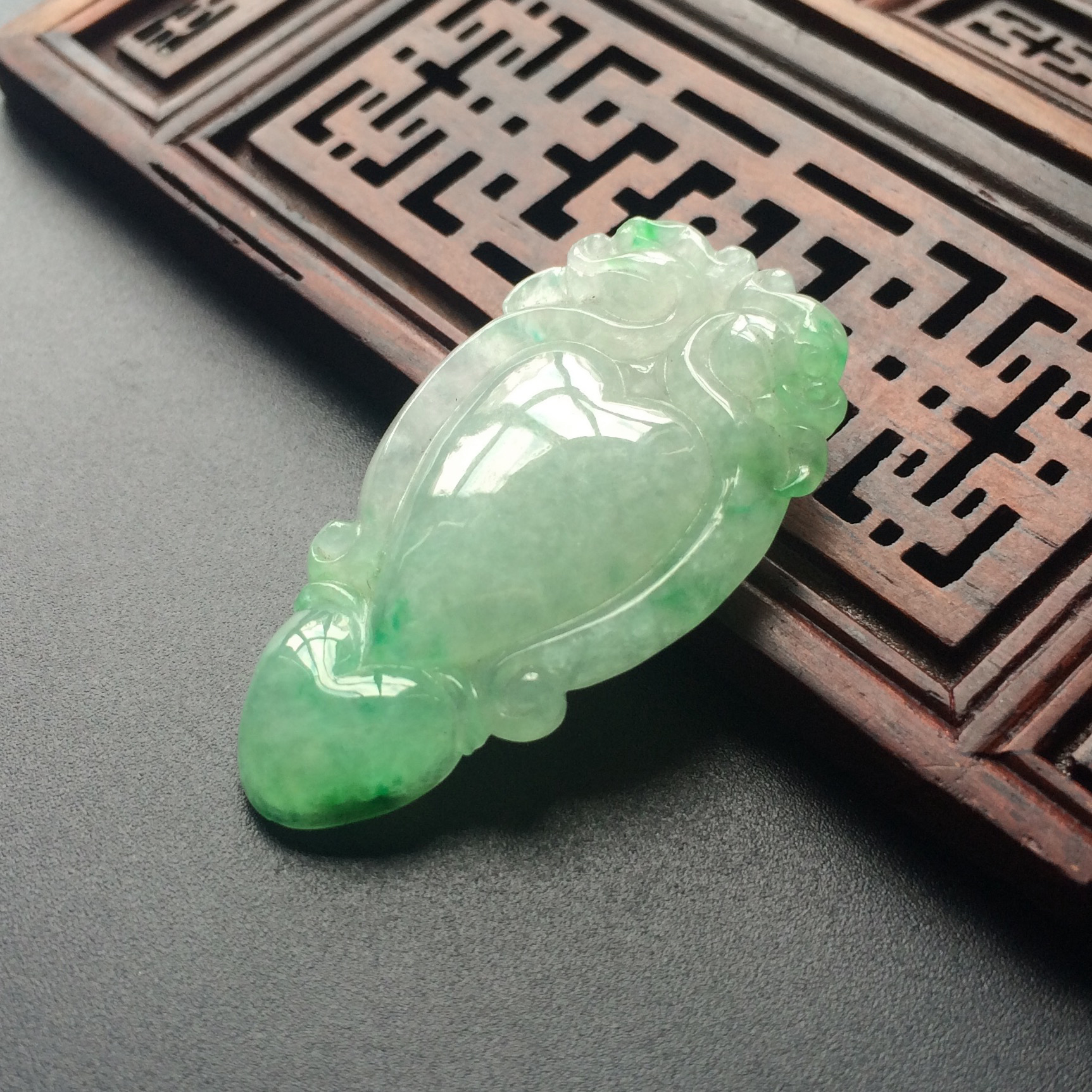(超值推荐)糯冰种飘翠福至心灵挂件