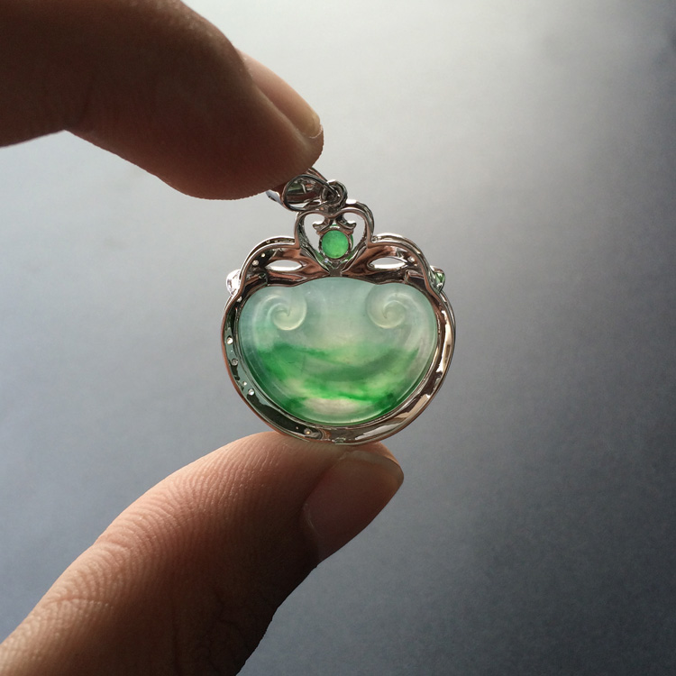 https://jdimg.jaadee.net//images/201507/goods_img/53640_P_1436845748873.jpg
