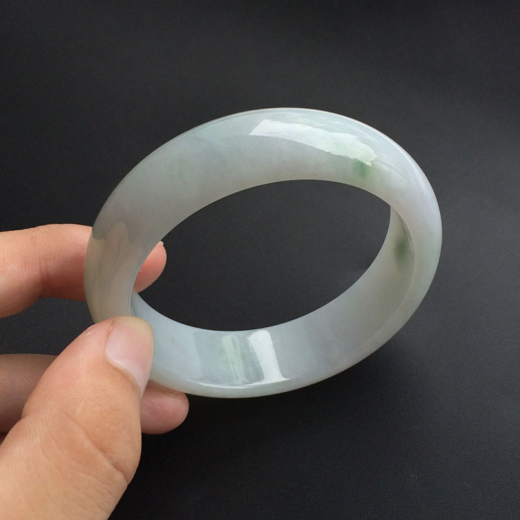 糯冰种飘花手镯(58mm)