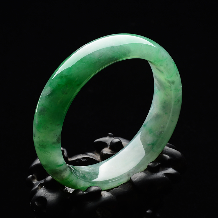 (超值推荐)糯冰种翠色手镯(60mm)