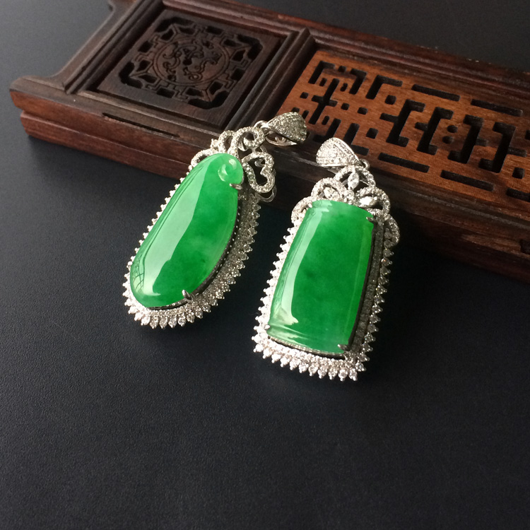 https://jdimg.jaadee.net//images/201507/goods_img/53852_P_1437104474787.jpg