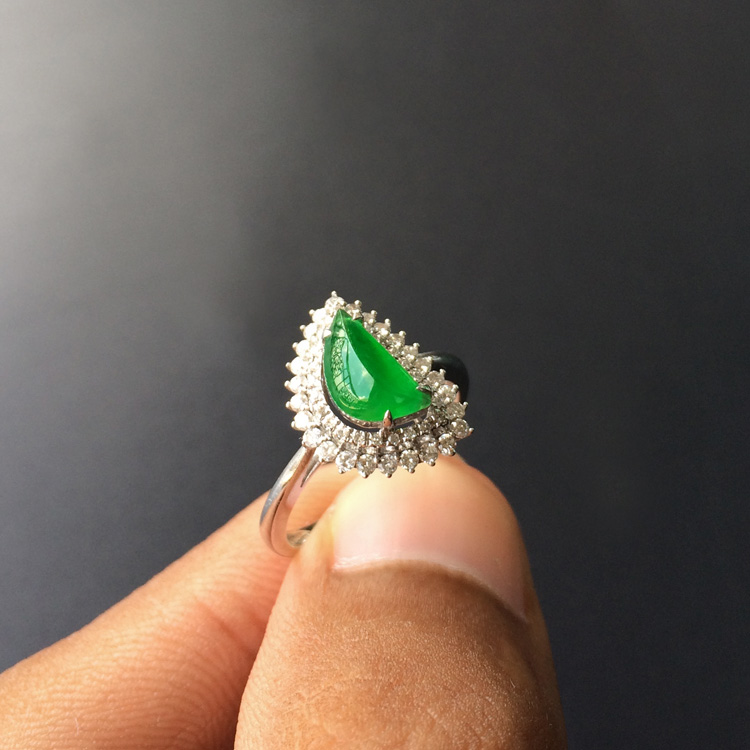 https://jdimg.jaadee.net//images/201508/goods_img/54773_P_1438393269402.jpg
