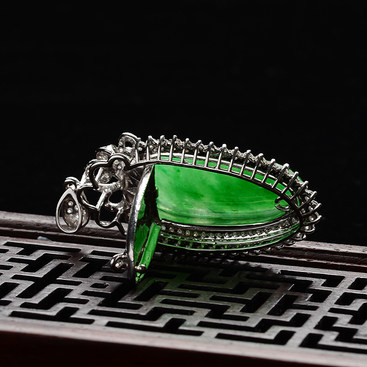 https://jdimg.jaadee.net//images/201508/goods_img/55616_P_1439880021655.jpg