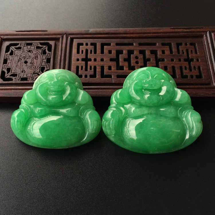 (超值推荐)糯冰种翠色玉佛挂件(一对)