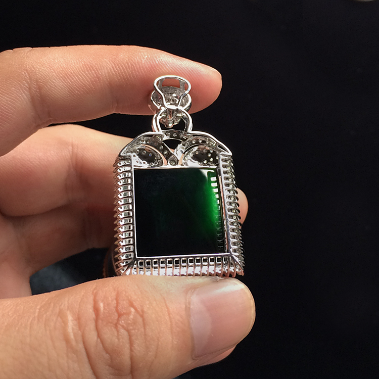 https://jdimg.jaadee.net//images/201508/goods_img/55793_P_1440140905953.jpg