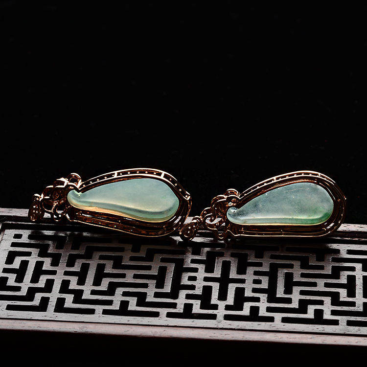https://jdimg.jaadee.net//images/201508/goods_img/55847_P_1440228057417.jpg