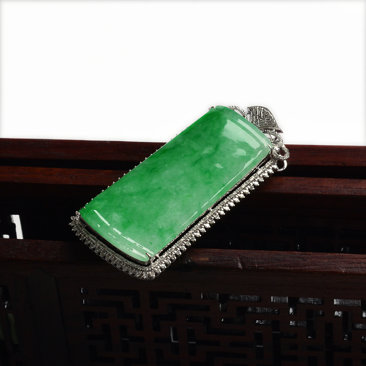 https://jdimg.jaadee.net//images/201508/goods_img/55893_P_1440400201019.jpg