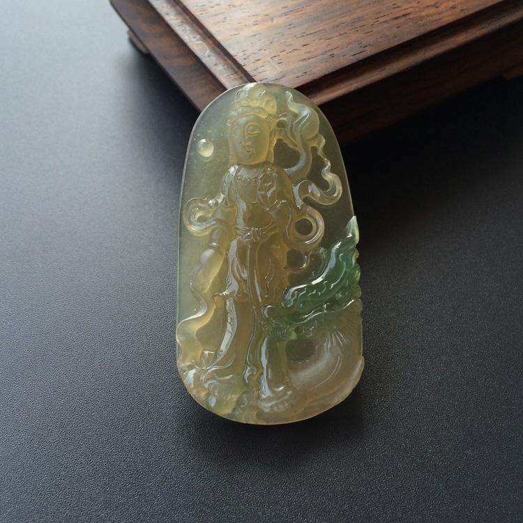 (超值推荐)冰种褐黄翡飘花降龙观音挂件