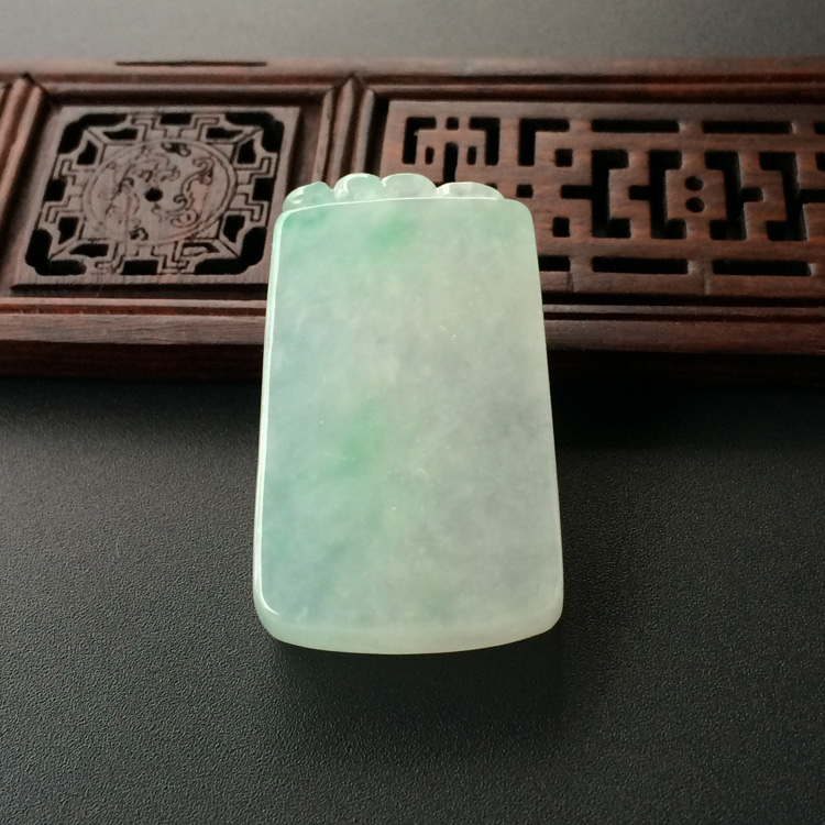 (超值推荐)糯冰种飘翠平安牌挂件