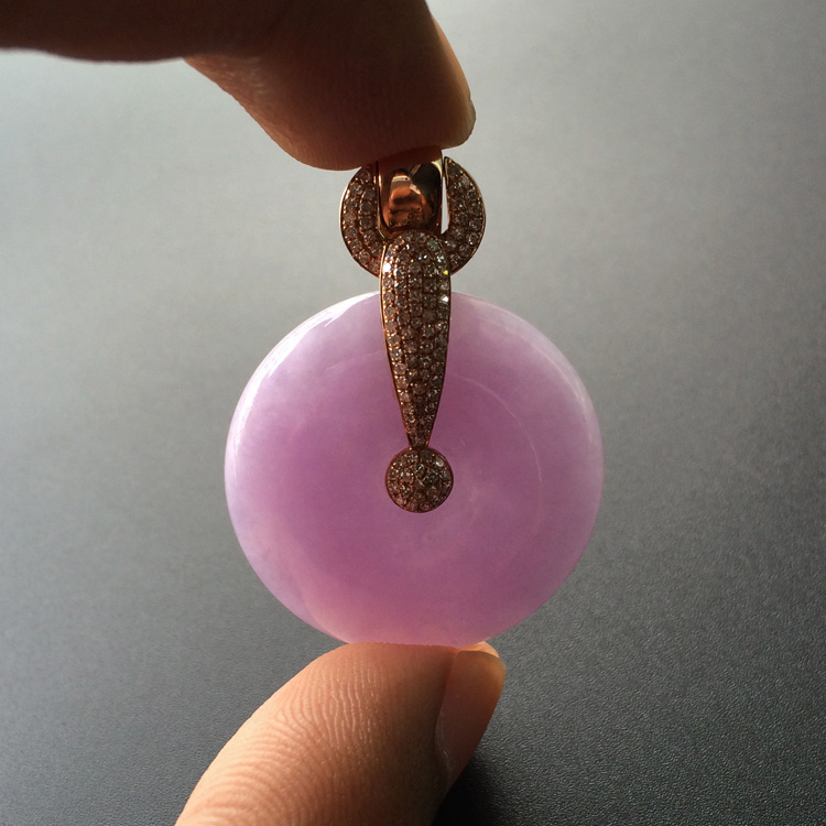 https://jdimg.jaadee.net//images/201509/goods_img/56625_P_1441766798940.jpg