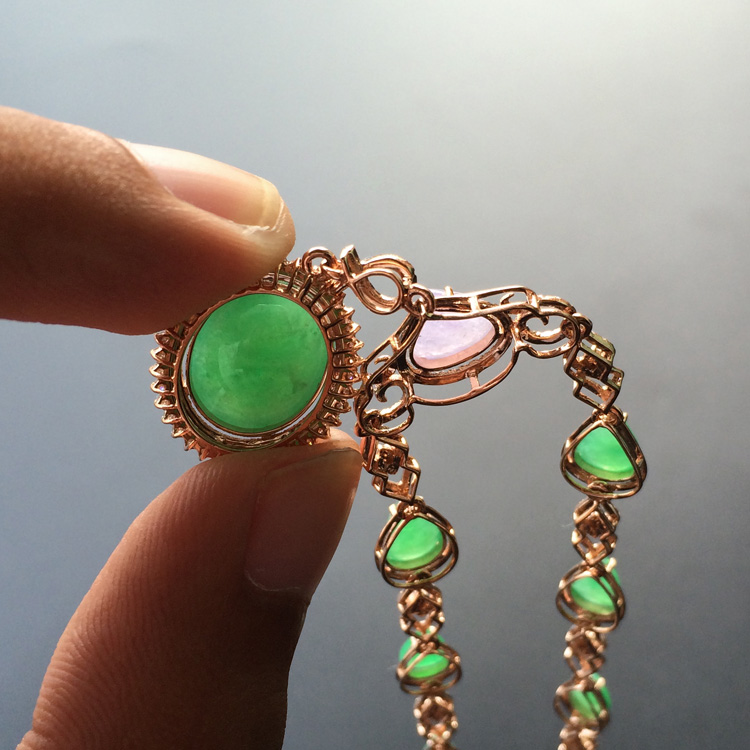https://jdimg.jaadee.net//images/201509/goods_img/56784_P_1441948626929.jpg