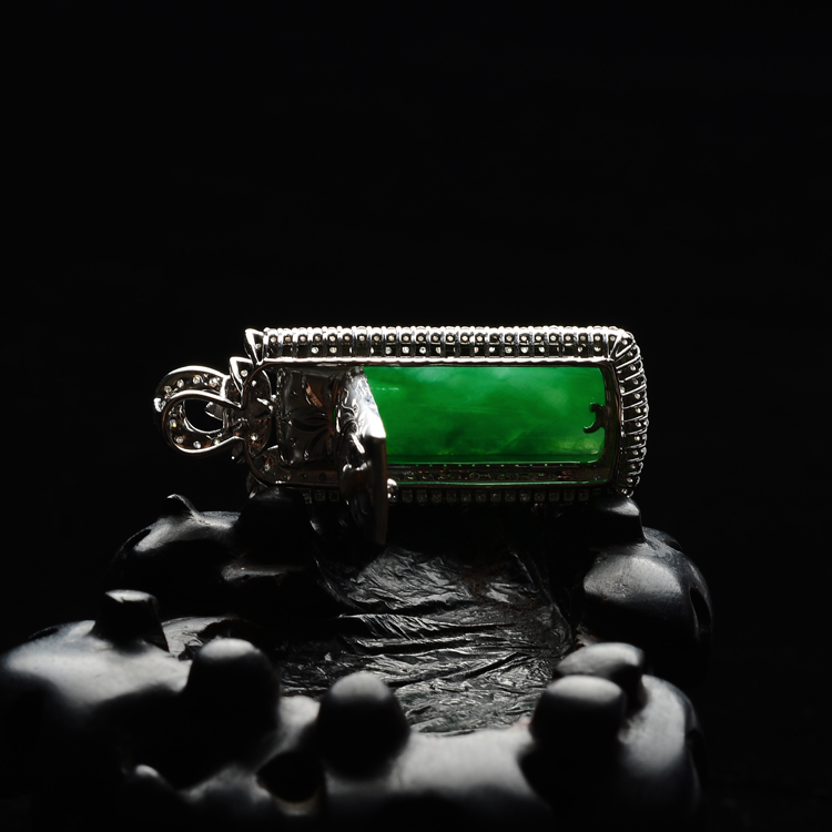 https://jdimg.jaadee.net//images/201509/goods_img/56794_P_1441951022831.jpg