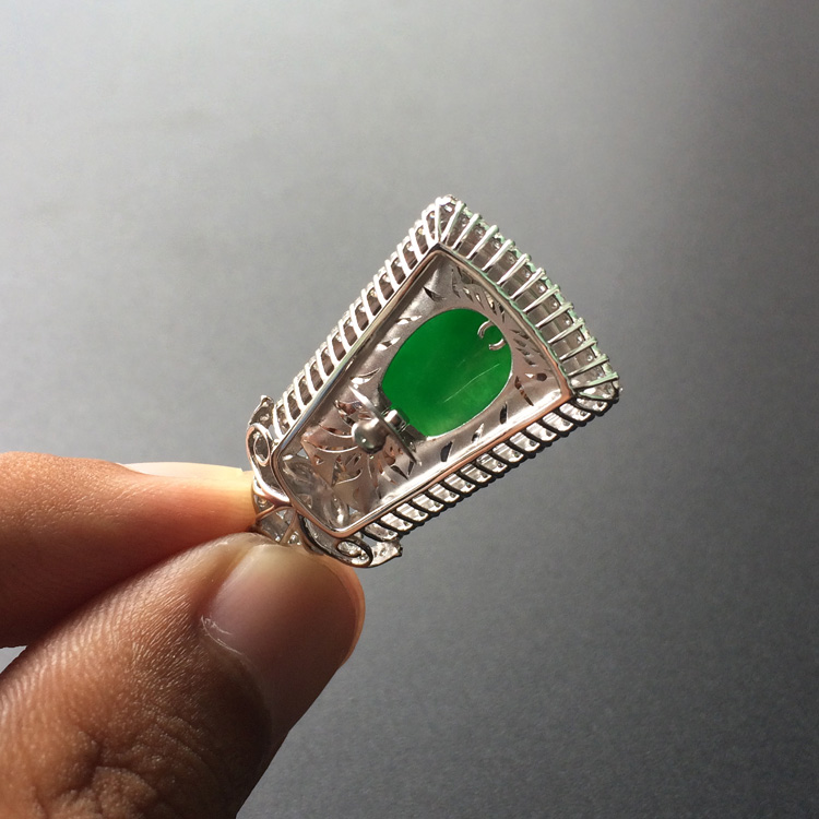 https://jdimg.jaadee.net//images/201509/goods_img/56960_P_1442204896255.jpg