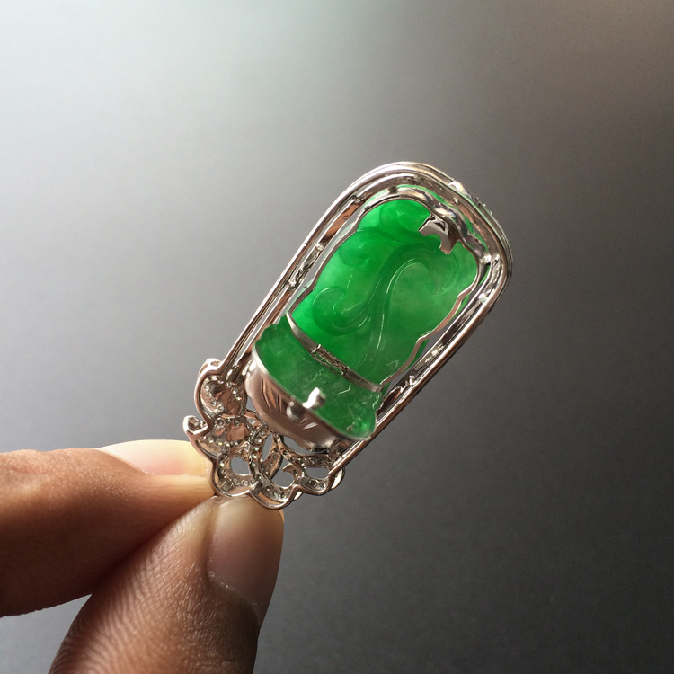 https://jdimg.jaadee.net//images/201509/goods_img/57090_P_1442370704850.jpg
