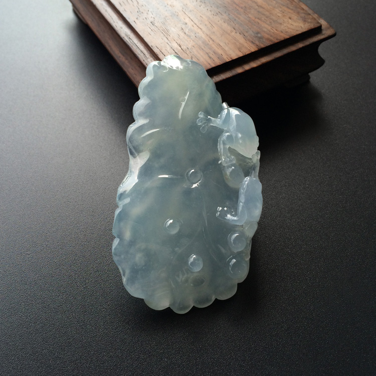 (超值推荐)冰种晴水略带黄翡平步青云挂件