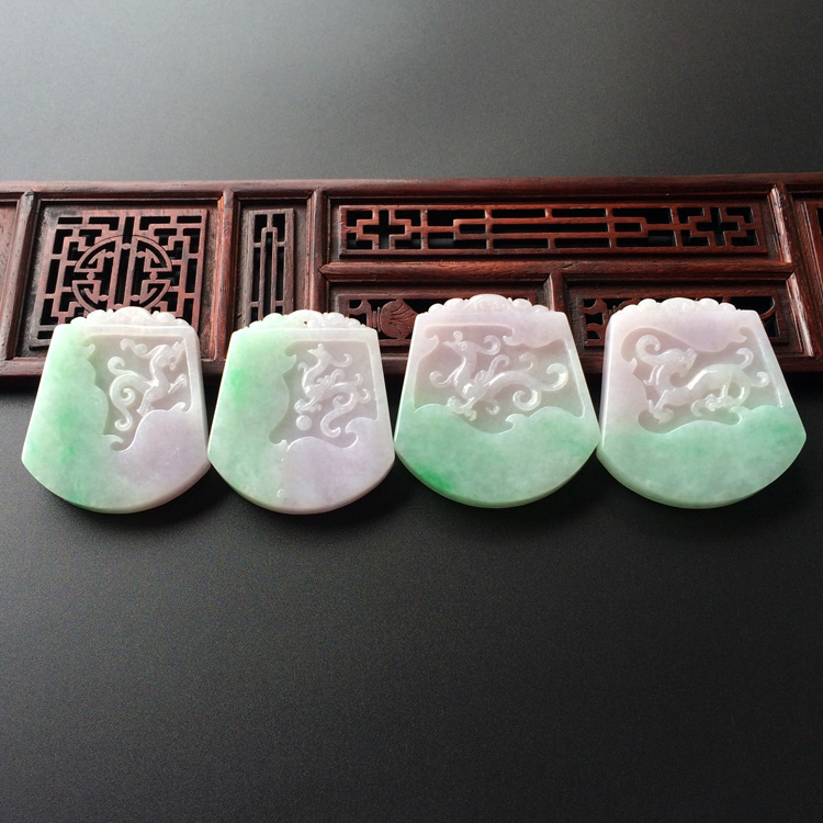 (超值推荐)糯冰种春带彩仿古龙凤牌两对(一起走)