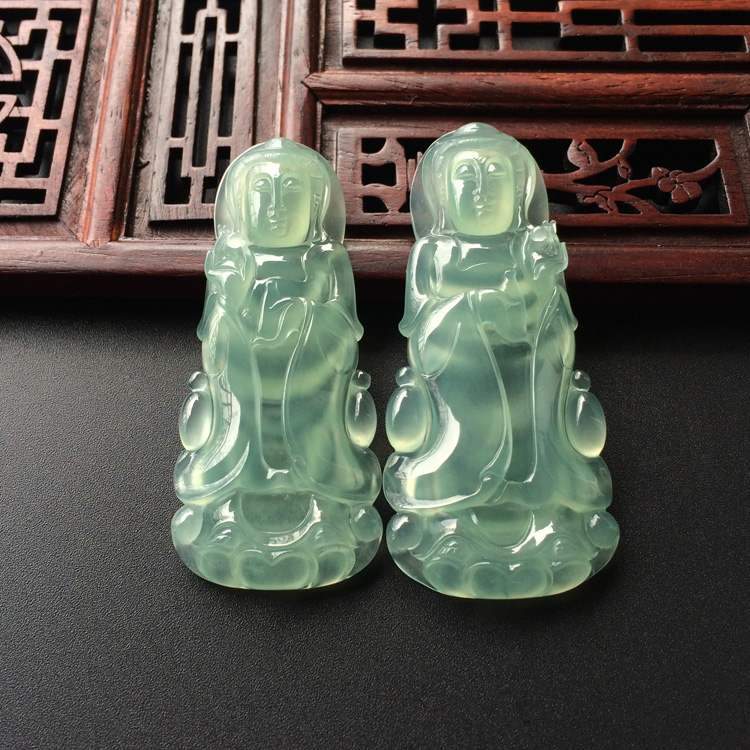 (超值推荐)冰种晴水站观音挂件(一对)