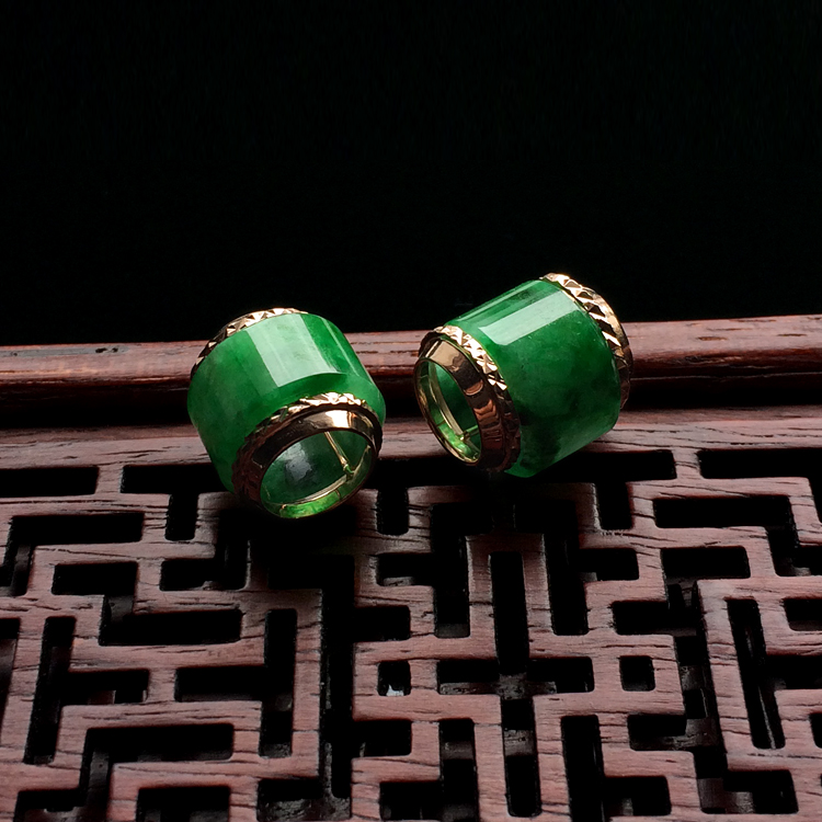 https://jdimg.jaadee.net//images/201509/goods_img/57343_P_1443217488673.jpg